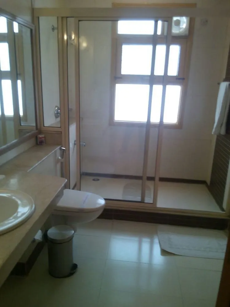 Hotel Ahuja Residency Cyber City I
